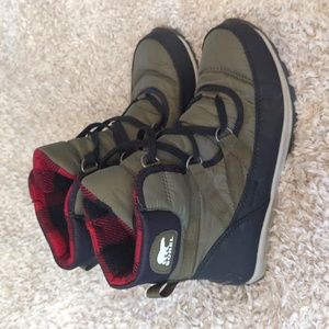 Short Sorel Winter Boots